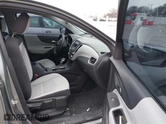 2024 Chevrolet Equinox LS z VIN 3GNAXSEG9RL205583, wystawiony jako IAAI lot #41403166 z przebiegiem 20 199 mil mil oraz . Historia ofert i sprzedaży dostępna na DreamBid. Obrazek 5.