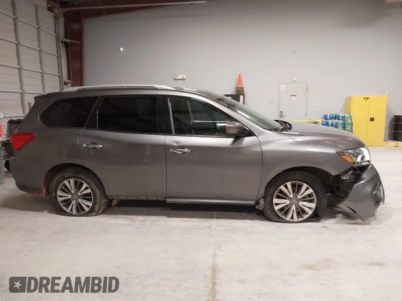 2019 Nissan Pathfinder SV with VIN 5N1DR2MM1KC628212, listed as a IAAI auction lot 41815898 with 139,375 mi miles. Bid and sale history available at carsss.com. Image 13.