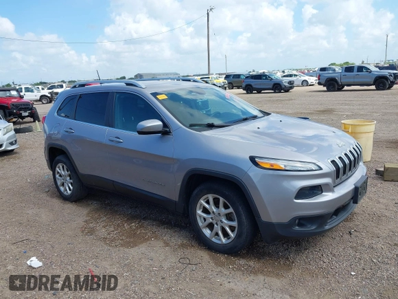 2018 Jeep Cherokee Latitude Tech Connect z VIN 1C4PJLCB5JD568524, wystawiony jako IAAI lot #42542664 z przebiegiem 82 370 mil mil oraz . Historia ofert i sprzedaży dostępna na DreamBid. Obrazek 1.