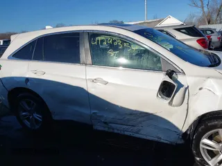 2014 Acura RDX Tech Pkg with VIN 5J8TB3H59EL006847, listed as a IAAI auction lot 41292354 with 135,300 mi miles. Bid and sale history available at carsss.com. Image 13.