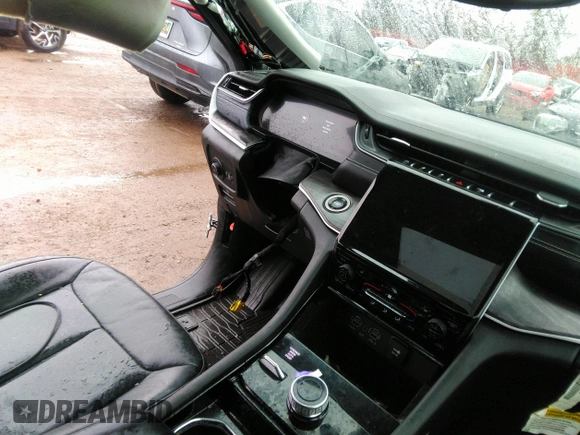 2021 Jeep Grand Cherokee Limited with VIN 1C4RJKBG6M8161602, listed as a IAAI auction lot 42012260 with Not provided miles and . Bid and sale history available at DreamBid. Image 5.