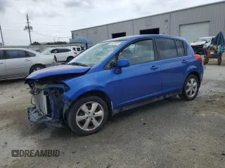 2011 Nissan Versa SL z VIN 3N1BC1CP0BL426214, wystawiony jako Copart lot #59033475 z przebiegiem 134 712 mil mil oraz Szkoda całkowita • Salvage title. Historia ofert i sprzedaży dostępna na DreamBid. Obrazek 1.