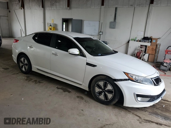 2013 Kia Optima EX z VIN KNAGM4AD4D5045301, wystawiony jako Copart lot #56340635 z przebiegiem 136 550 mil mil oraz Szkoda całkowita • Salvage title. Historia ofert i sprzedaży dostępna na DreamBid. Obrazek 4.