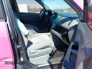 2003 Honda Pilot EX with VIN 2HKYF18433H612070, listed as a IAAI auction lot 41852286 with 242,891 mi miles and . Bid and sale history available at DreamBid. Image 5.