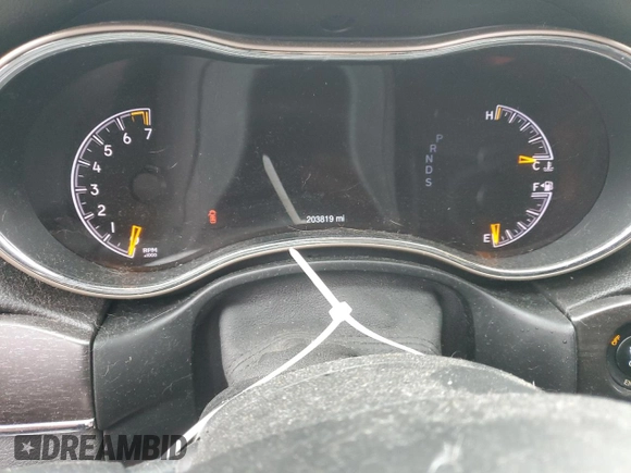 2014 Jeep Grand Cherokee Limited with VIN 1C4RJFBG9EC501136, listed as a Copart auction lot 59873595 with 203,819 mi miles and Salvage title. Bid and sale history available at DreamBid. Image 9.