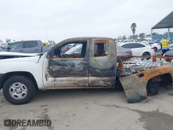 2009 Toyota Tacoma with VIN 5TETX22N69Z613623, listed as a IAAI auction lot 41788287 with Not Provided miles. Bid and sale history available at carsss.com. Image 13.