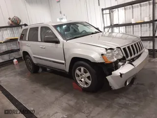 2008 Jeep Grand Cherokee Laredo with VIN 1J8GR48K88C108967, listed as a IAAI auction lot 41306142 with 190,786 mi miles. Bid and sale history available at carsss.com. Image 1.