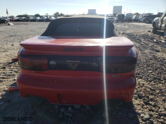 2000 Pontiac Firebird Trans Am with VIN 2G2FV32G3Y2160590, listed as a Copart auction lot 84537914 with 0 mi miles and Salvage Title. Bid and sale history available at carsss.com. Image 6.