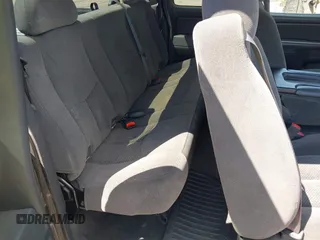 2006 Chevrolet Silverado 1500 LT3 with VIN 1GCEK19Z56Z143814, listed as a IAAI auction lot 42163869 with 195,192 mi miles and . Bid and sale history available at DreamBid. Image 8.