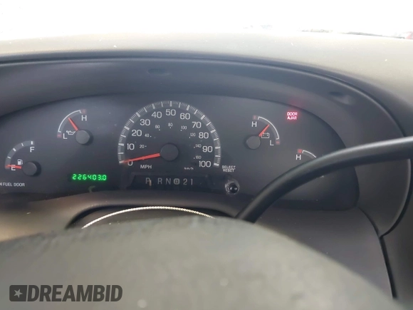 2002 Ford F-150 XL с VIN 1FTRF07232KA47835, выставлен на аукционе IAAI как лот 42718285 с пробегом 226 403 миль миль и . История ставок и продаж доступна на DreamBid. Изображение 15.