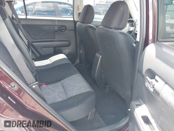 2012 Scion xB z VIN JTLZE4FE2CJ010499, wystawiony jako IAAI lot #42170770 z przebiegiem 97 599 mil mil oraz . Historia ofert i sprzedaży dostępna na DreamBid. Obrazek 8.