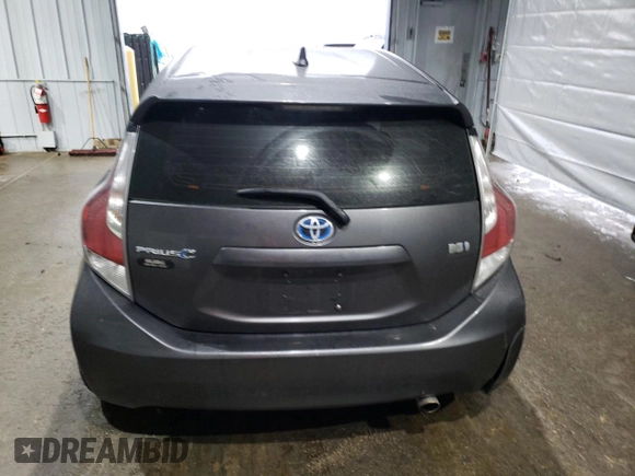 2015 Toyota Prius One with VIN JTDKDTB31F1584613, listed as a Copart auction lot 49470145 with 277,870 mi miles and Clean Title. Bid and sale history available at carsss.com. Image 6.