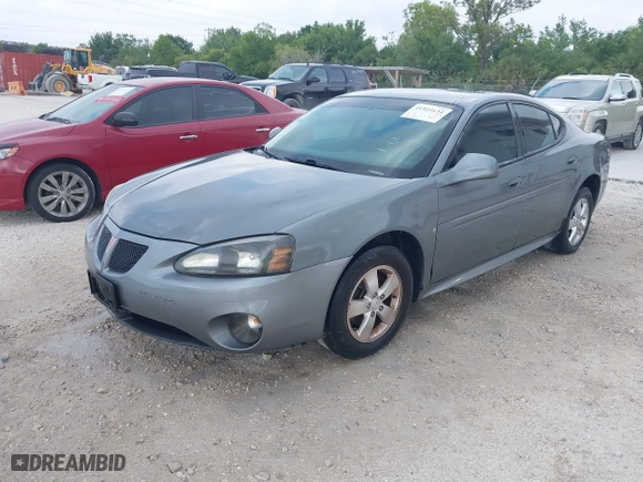 2008 Pontiac Grand Prix with VIN 2G2WP552X81107378, listed as a IAAI auction lot 41923134 with 150,742 mi miles. Bid and sale history available at carsss.com. Image 2.