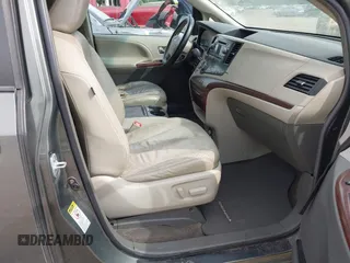 2012 Toyota Sienna XLE AAS с VIN 5TDYK3DC0CS232036, выставлен на аукционе IAAI как лот 42714811 с пробегом 201 769 миль миль и . История ставок и продаж доступна на DreamBid. Изображение 5.