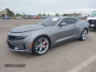 2022 Chevrolet Camaro 1LT z VIN 1G1FB1RX6N0123456, wystawiony jako IAAI lot #42066753 z przebiegiem Nie podano mil oraz . Historia ofert i sprzedaży dostępna na DreamBid. Obrazek 17.
