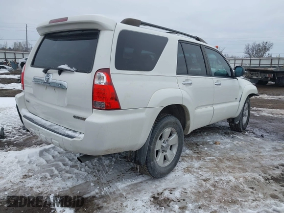 2008 Toyota 4Runner SR5 with VIN JTEZU14R58K015907, listed as a IAAI auction lot 41626302 with 249,278 mi miles. Bid and sale history available at carsss.com. Image 4.