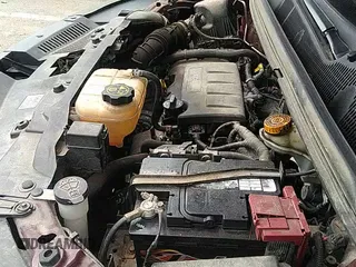 2017 Chevrolet Trax LT z VIN 3GNCJPSB2HL135410, wystawiony jako IAAI lot #42922398 z przebiegiem 122 815 mil mil oraz . Historia ofert i sprzedaży dostępna na DreamBid. Obrazek 19.