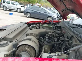 1998 Ford F-150 с VIN 1FTZF18W0WKB22052, выставлен на аукционе IAAI как лот 43337310 с пробегом 330 134 миль миль и . История ставок и продаж доступна на DreamBid. Изображение 13.