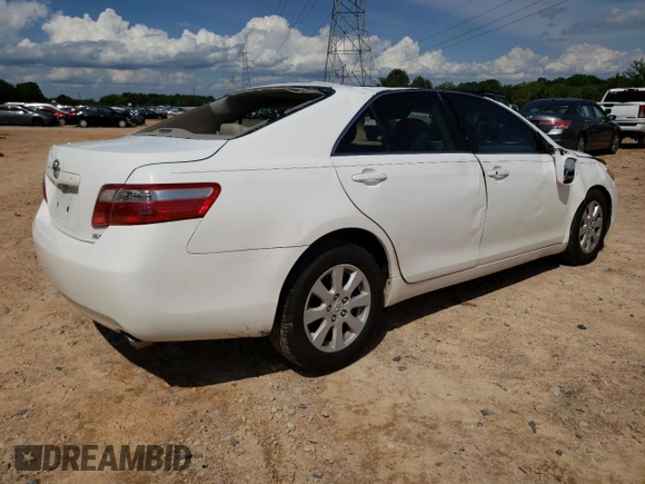 2008 Toyota Camry LE z VIN 4T1BK46K58U560311, wystawiony jako Copart lot #56431825 z przebiegiem 209 626 mil mil oraz Szkoda całkowita • Salvage title. Historia ofert i sprzedaży dostępna na DreamBid. Obrazek 3.
