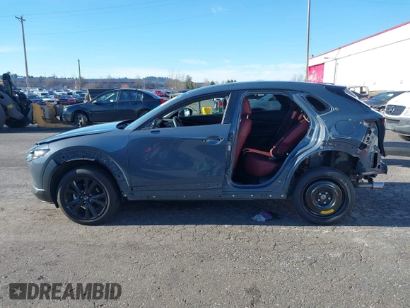 2024 Mazda CX-30 2.5 S Carbon Edition with VIN 3MVDMBCM2RM621362, listed as a IAAI auction lot 41265643 with 4,095 mi miles. Bid and sale history available at carsss.com. Image 15.