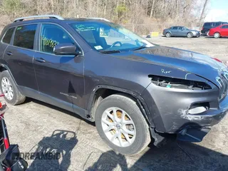 2016 Jeep Cherokee Altitude with VIN 1C4PJMCB3GW236312, listed as a IAAI auction lot 41819838 with 95,370 mi miles and . Bid and sale history available at DreamBid. Image 1.