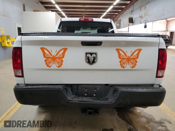 2017 Ram 1500 Tradesman z VIN 3C6JR6AG1HG510512, wystawiony jako Copart lot #87580045 z przebiegiem Nie podano mil oraz Szkoda całkowita • Salvage title. Historia ofert i sprzedaży dostępna na DreamBid. Obrazek 6.