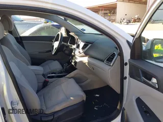 2018 Hyundai Tucson SEL with VIN KM8J3CA49JU743695, listed as a IAAI auction lot 41750675 with 109,045 mi miles. Bid and sale history available at carsss.com. Image 5.