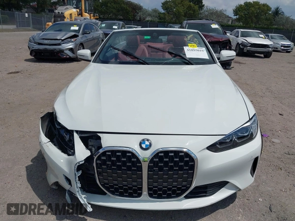 2024 BMW 4 Series 430i z VIN WBA23AT05RCP25894, wystawiony jako IAAI lot #41895019 z przebiegiem 7362 mil mil oraz . Historia ofert i sprzedaży dostępna na DreamBid. Obrazek 12.