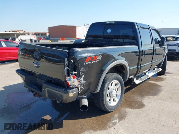 2008 Ford Super Duty F-250 SRW XL with VIN 1FTSW21R18ED05294, listed as a IAAI auction lot 41951548 with 239,431 mi miles. Bid and sale history available at carsss.com. Image 4.