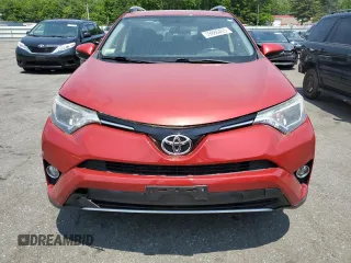 2016 Toyota RAV4 XLE z VIN JTMRFREV9GJ089196, wystawiony jako Copart lot #59886465 z przebiegiem Nie podano mil oraz Szkoda całkowita • Salvage title. Historia ofert i sprzedaży dostępna na DreamBid. Obrazek 5.