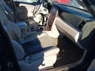 2007 Jeep Grand Cherokee Limited with VIN 1J8HR58N57C618812, listed as a IAAI auction lot 41435127 with 111,118 mi miles. Bid and sale history available at carsss.com. Image 5.