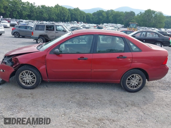 2005 Ford Focus S with VIN 1FAFP34N35W277846, listed as a IAAI auction lot 42423090 with 338,234 mi miles and . Bid and sale history available at DreamBid. Image 15.