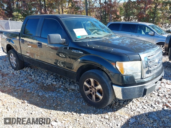 2010 Ford F-150 XL with VIN 1FTEW1CW4AFA86552, listed as a IAAI auction lot 40874001 with 254,545 mi miles. Bid and sale history available at carsss.com. Image 1.