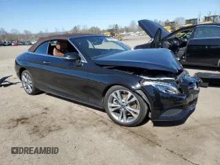 2018 Mercedes-Benz C 300 z VIN WDDWK4KBXJF614634, wystawiony jako Copart lot #50880805 z przebiegiem 82 560 mil mil oraz Szkoda całkowita • Salvage title. Historia ofert i sprzedaży dostępna na DreamBid. Obrazek 4.