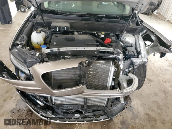 2020 Lincoln Nautilus Reserve z VIN 2LMPJ8K93LBL02777, wystawiony jako Copart lot #59559575 z przebiegiem Nie podano mil oraz Szkoda całkowita • Salvage title. Historia ofert i sprzedaży dostępna na DreamBid. Obrazek 12.