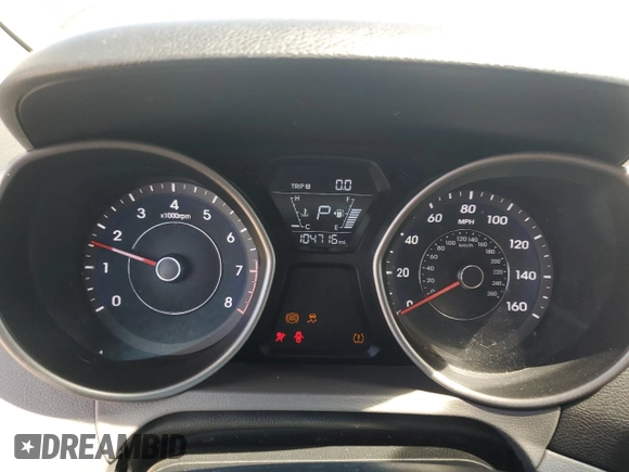 2016 Hyundai Elantra SE with VIN 5NPDH4AE0GH675565, listed as a Copart auction lot 62288815 with 104,716 mi miles and Clean title. Bid and sale history available at DreamBid. Image 9.