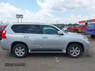 2013 Lexus GX 460 с VIN JTJBM7FX6D5054662, выставлен на аукционе IAAI как лот 42517664 с пробегом 114 596 миль миль и . История ставок и продаж доступна на DreamBid. Изображение 13.