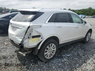 2018 Cadillac XT5 FWD with VIN 1GYKNARS1JZ222767, listed as a Copart auction lot 57989015 with 33,464 mi miles and Salvage title. Bid and sale history available at DreamBid. Image 3.