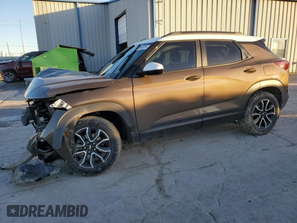 2022 Chevrolet TrailBlazer ACTIV with VIN KL79MVSL7NB068529, listed as a Copart auction lot 88884325 with 82,427 mi miles and Salvage Title. Bid and sale history available at carsss.com. Image 1.