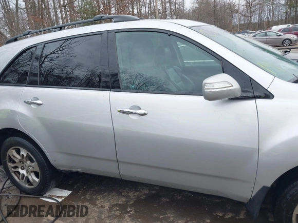 2007 Acura MDX Technology with VIN 2HNYD28497H553207, listed as a IAAI auction lot 41227328 with 195,322 mi miles and . Bid and sale history available at DreamBid. Image 13.