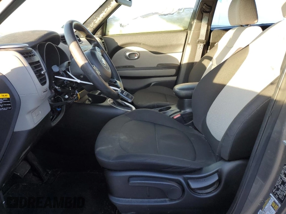 2014 Kia Soul with VIN KNDJN2A21E7044542, listed as a Copart auction lot 88684775 with 118,683 mi miles and Salvage Title. Bid and sale history available at carsss.com. Image 7.