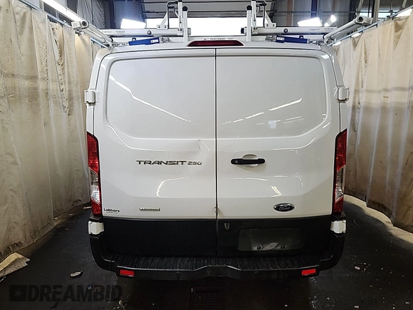 2019 Ford Transit с VIN 1FTYR1YG5KKB43503, выставлен на аукционе IAAI как лот 42516877 с пробегом 136 230 миль миль и . История ставок и продаж доступна на DreamBid. Изображение 16.