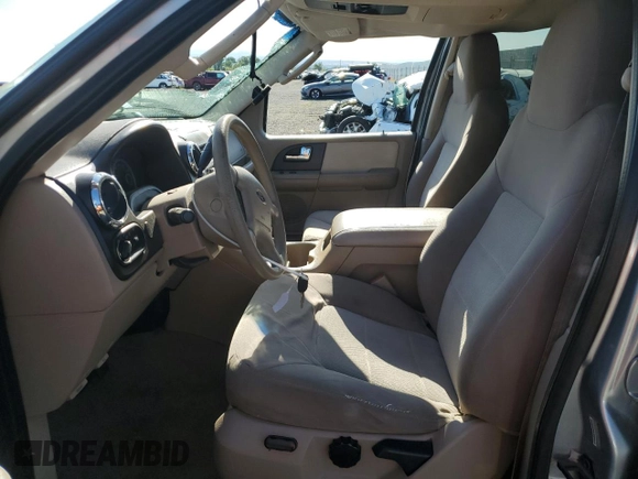 2006 Ford Expedition Special Service with VIN 1FMPU16566LA72724, listed as a Copart auction lot 57799435 with Not provided miles and Salvage title. Bid and sale history available at DreamBid. Image 7.