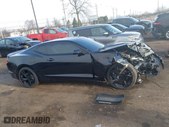 2021 Chevrolet Camaro LT1 с VIN 1G1FF1R72M0142413, выставлен на аукционе IAAI как лот 42026490 с пробегом Не указан миль и . История ставок и продаж доступна на DreamBid. Изображение 13.