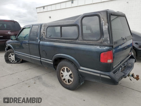 1997 GMC Sonoma SLS with VIN 1GTDT19W2V8504564, listed as a Copart auction lot 78217124 with 184,122 mi miles and Salvage Title. Bid and sale history available at carsss.com. Image 2.