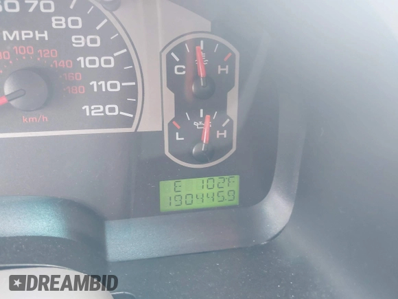 2008 Ford F-150 XL with VIN 1FTPX12V48KD18860, listed as a IAAI auction lot 42784432 with 190,445 mi miles and . Bid and sale history available at DreamBid. Image 7.