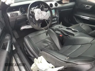2018 Ford Mustang GT z VIN 1FA6P8CF1J5125457, wystawiony jako Copart lot #55941745 z przebiegiem 55 157 mil mil oraz Szkoda całkowita • Salvage title. Historia ofert i sprzedaży dostępna na DreamBid. Obrazek 8.