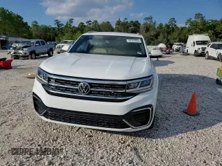 2021 Volkswagen Atlas SE with VIN 1V2RE2CA1MC216029, listed as a Copart auction lot 80369864 with 67,319 mi miles and Salvage title. Bid and sale history available at DreamBid. Image 14.
