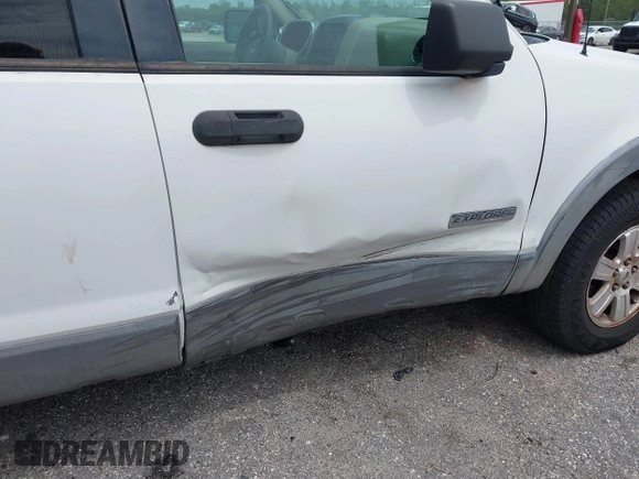 2006 Ford Explorer XLT с VIN 1FMEU73836UB19212, выставлен на аукционе IAAI как лот 42771892 с пробегом 168 113 миль миль и . История ставок и продаж доступна на DreamBid. Изображение 6.