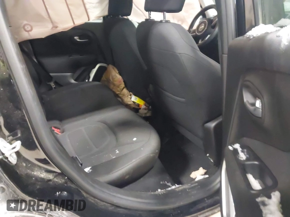 2018 Jeep Renegade Latitude z VIN ZACCJABB4JPG98977, wystawiony jako IAAI lot #41517137 z przebiegiem 109 962 mil mil oraz . Historia ofert i sprzedaży dostępna na DreamBid. Obrazek 8.